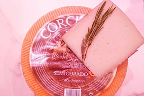 Queso Manchego semi D.O. - cuña (250g aprox)