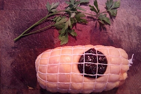 Rotllets de pollastre bacó amb fruits secs - unitat