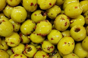 Olives "de la mare" amb oli d'oliva - picant suau (100g aprox)
