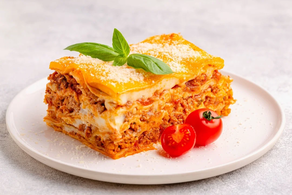 Lasanya bolognesa - Safata de 2 racions (330 gr aprox.)