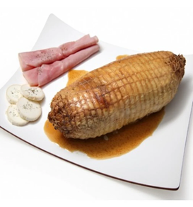 Rodó de Pollastre de Pagès farcit de Pernil i Formatge. Cuit